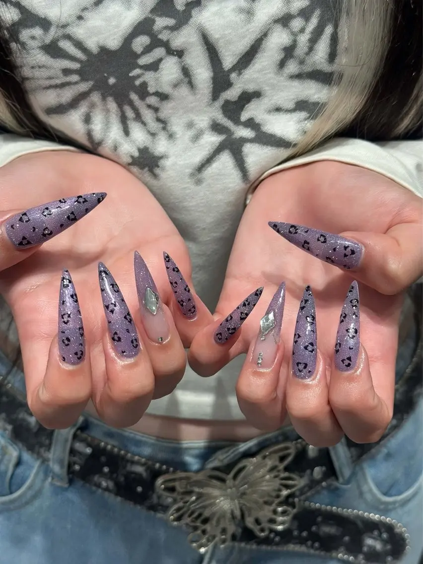 ネイル チークネイル ドット フレンチネイル グラデーション ハート ハンドネイル Julli NailStudioのネイルデザイン