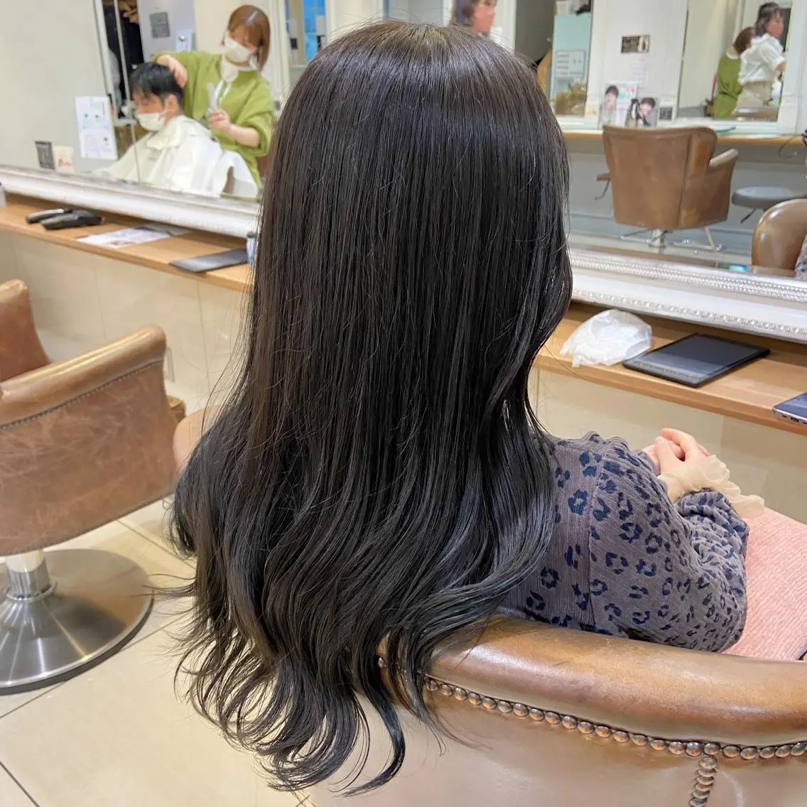 ロング カラー アッシュ カット ヘアカラー トリートメント 🫧 nanaco🫧のヘアスタイル