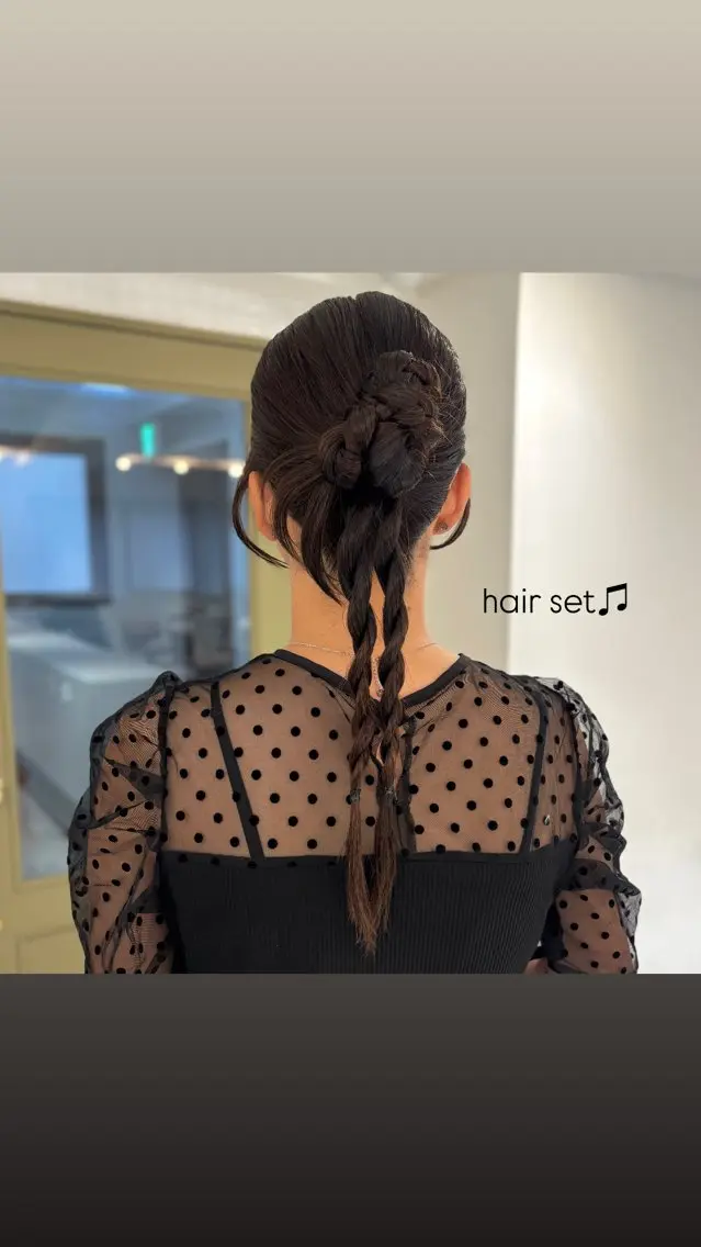 ロング ヘアアレンジ ヘアセット ☕️NOA / レイヤーカット🍮のヘアスタイル