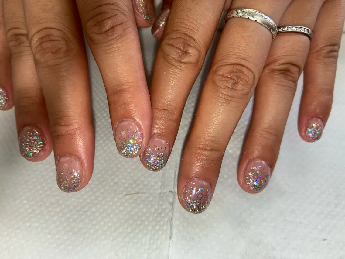 ネイル NAILHOLIC 三鷹　　　ミヤビのネイルデザイン