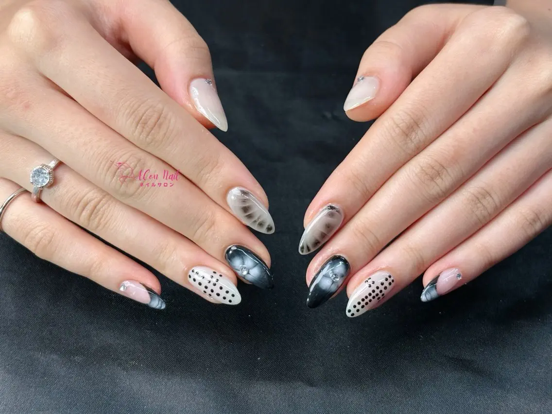 ネイル 桜ネイル 長さ出し フラワーネイル フレンチネイル ジェルネイル ハンドネイル ACon NailSalonのネイルデザイン
