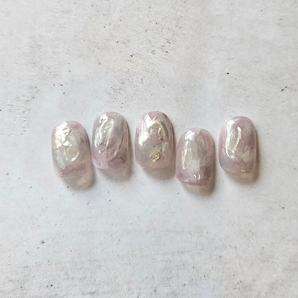 ネイル ジェルネイル ニュアンスネイル パラジェル 春ネイル バレンタイン ハンドネイル Nailsalon manoのネイルデザイン