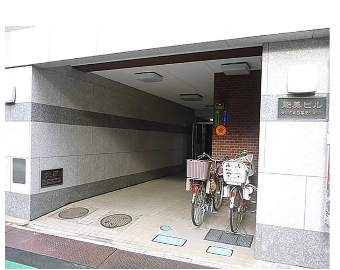Kalmia Nail日暮里店の内観・外観2