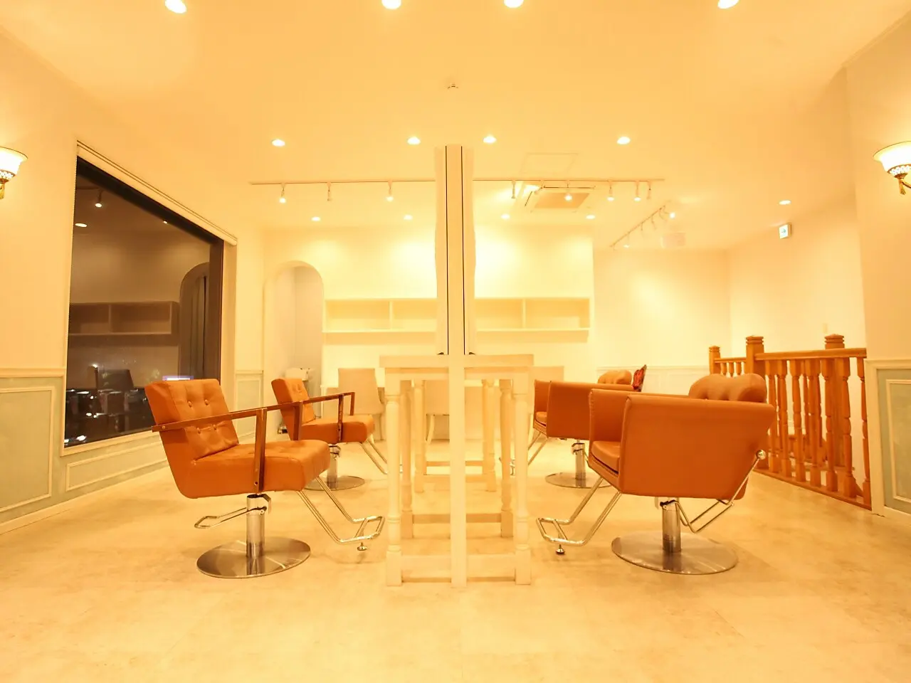 hair salon Rien 熊谷2号店の内観・外観2