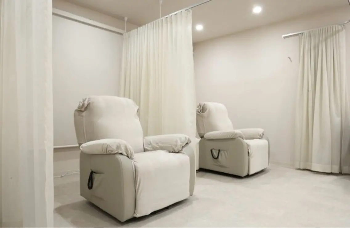 eyelash & nail salon  aloの内観・外観2