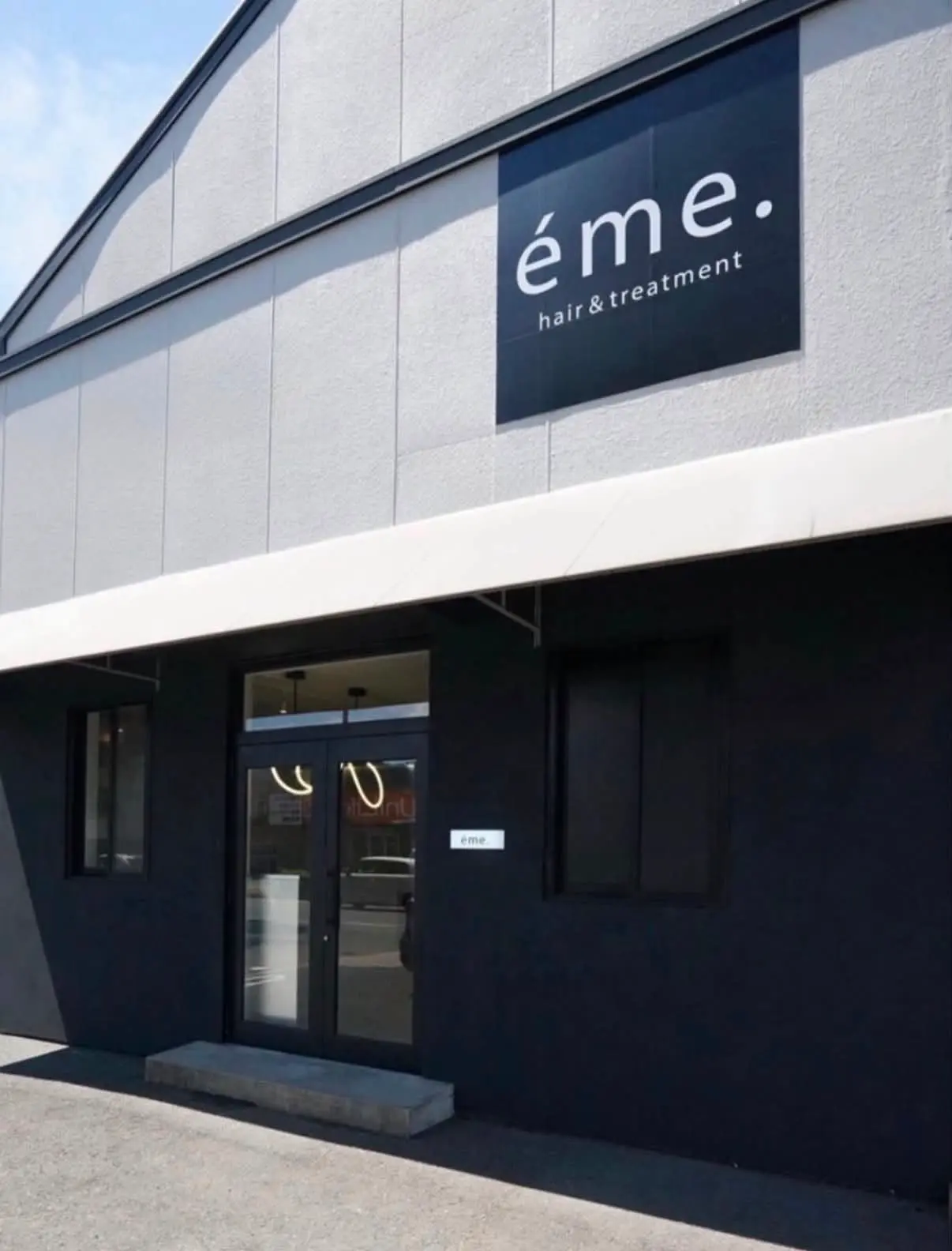 eme.山口平井店の内観・外観1