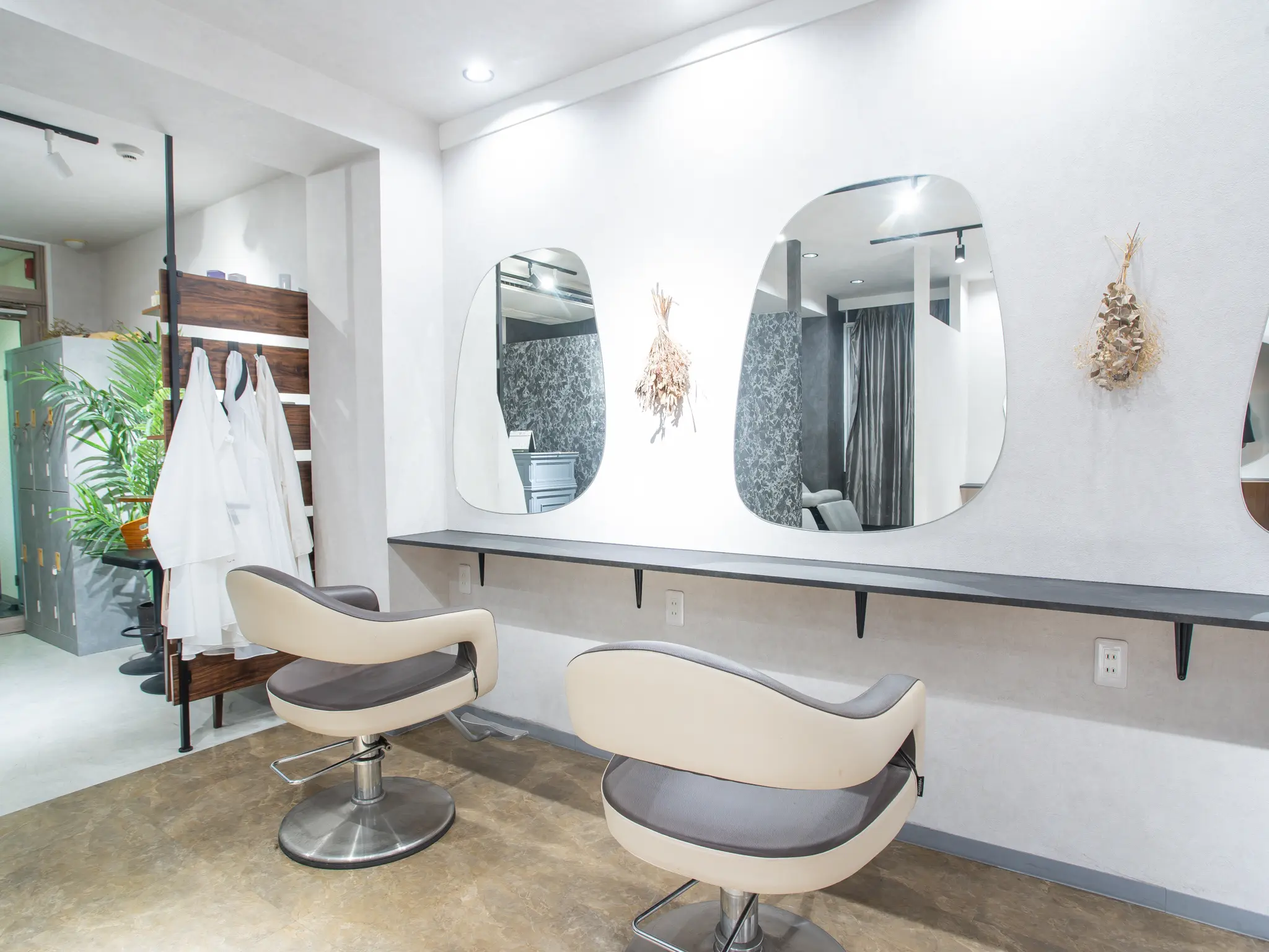 salon LEPIAの内観・外観2