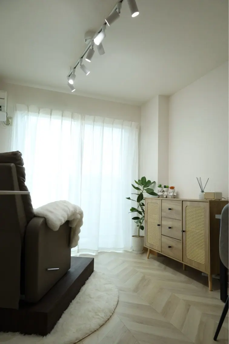 LUMIの内観・外観1