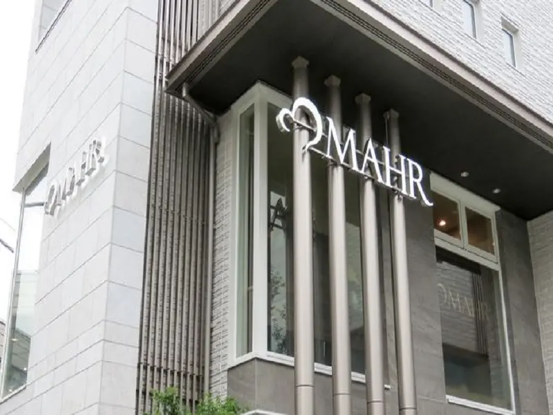MAHR表参道店の内観・外観1