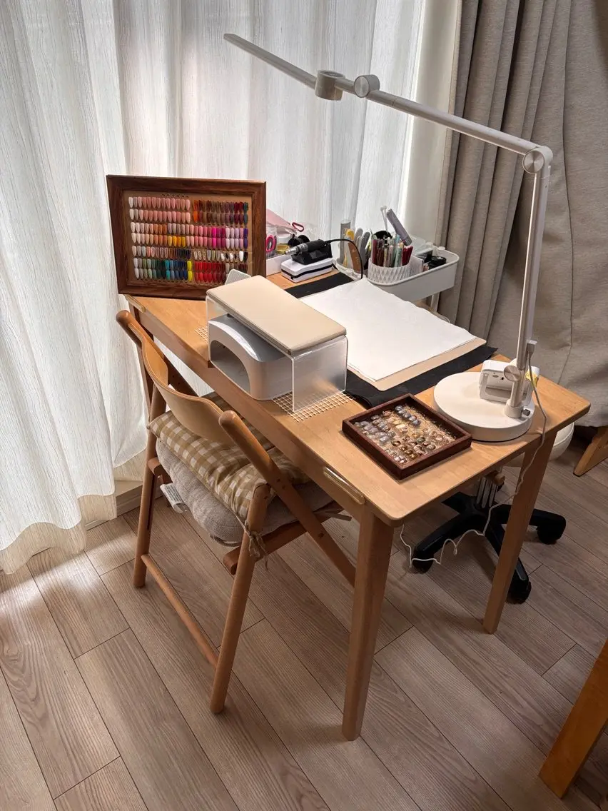 33 nail salonの内観・外観1