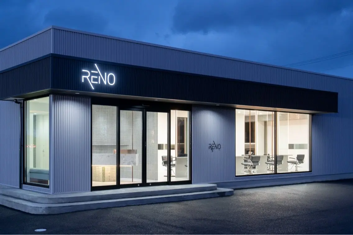 hair&beauty RENO直江店の内観・外観1