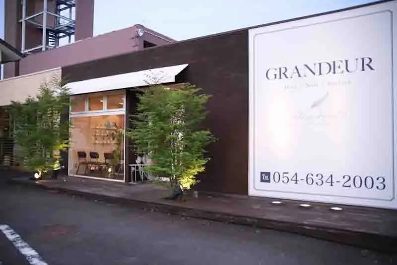グランデュール藤枝店の内観・外観1