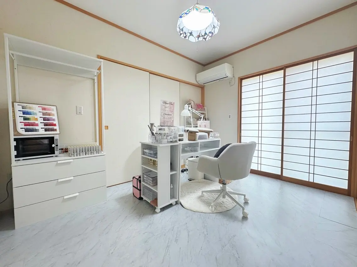 Moonnailの内観・外観1