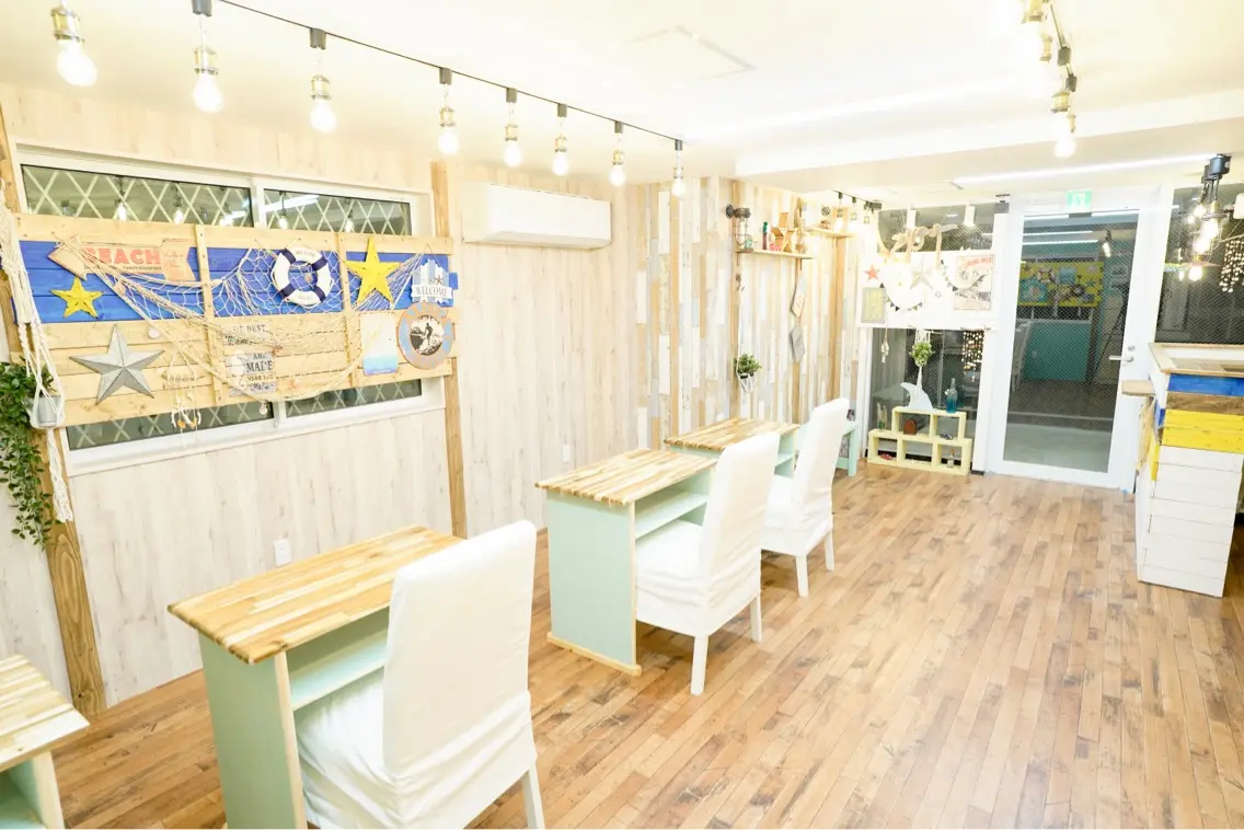 nail Alaia 津田沼店の内観・外観1
