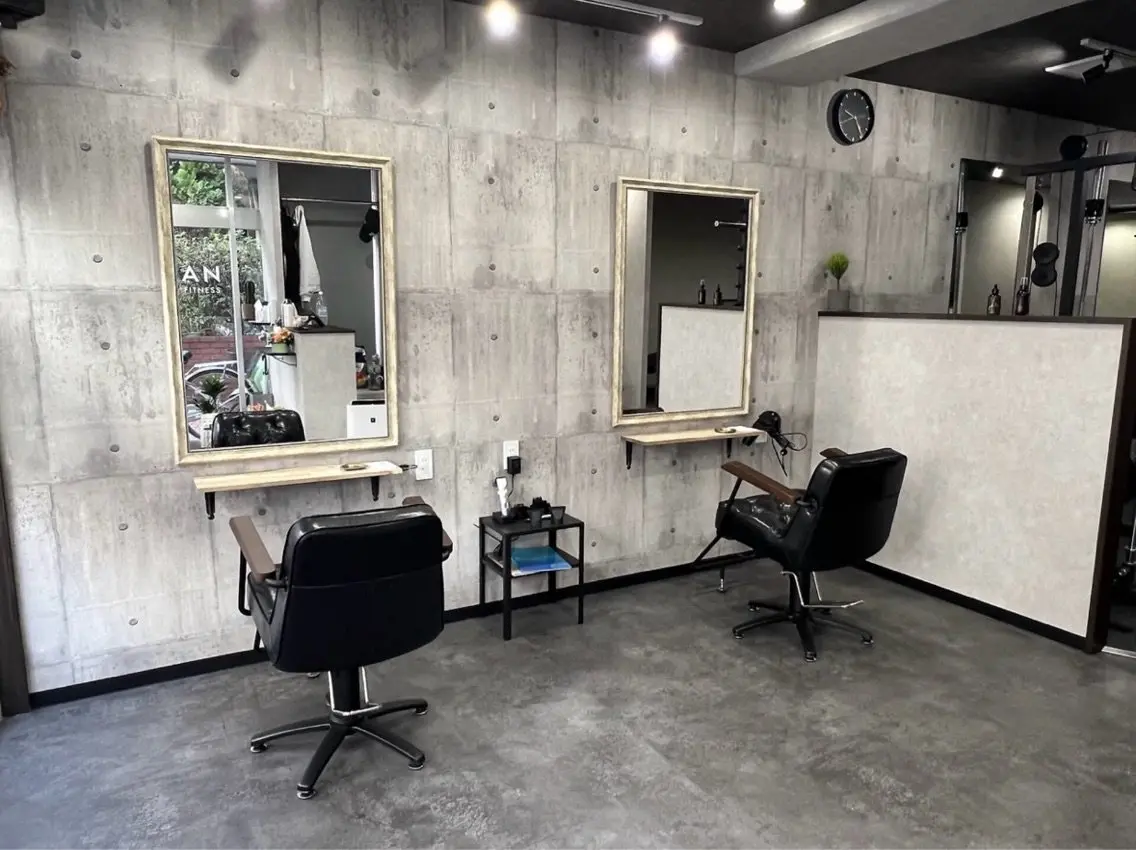 CLAN men's salon & personalgymの内観・外観2