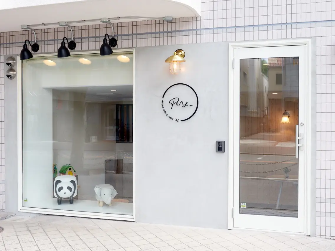 PoNyの内観・外観1