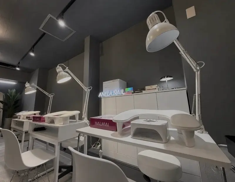 NAIL SALON ANELAの内観・外観2