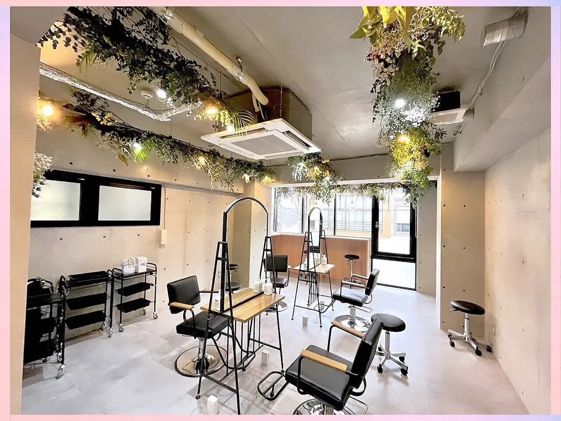 Blume...01 Groupの内観・外観1