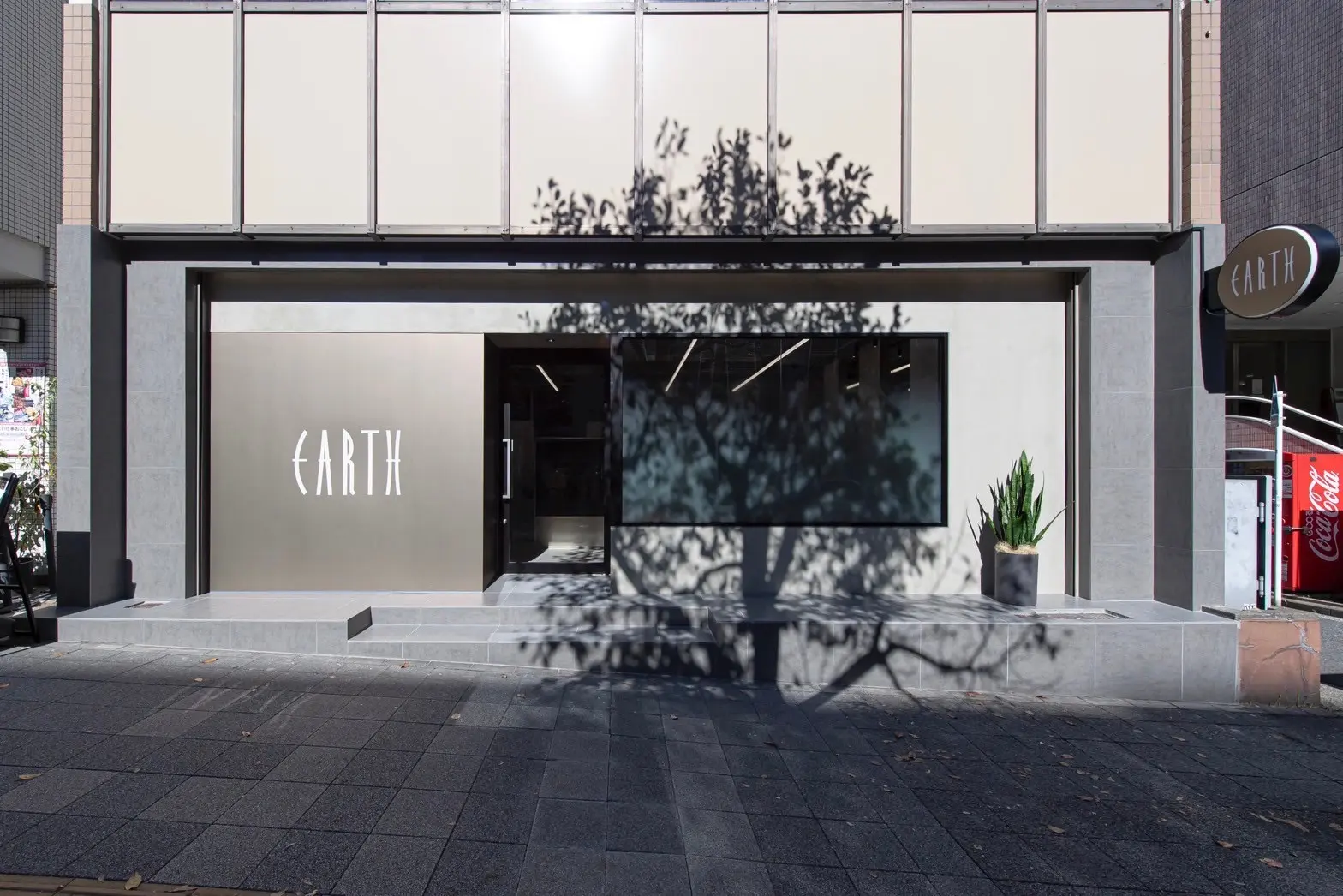HAIR＆MAKE EARTH 鶴見店の内観・外観2