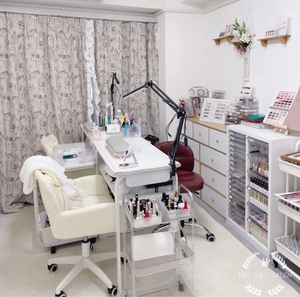 Iris Nail Salonの内観・外観1