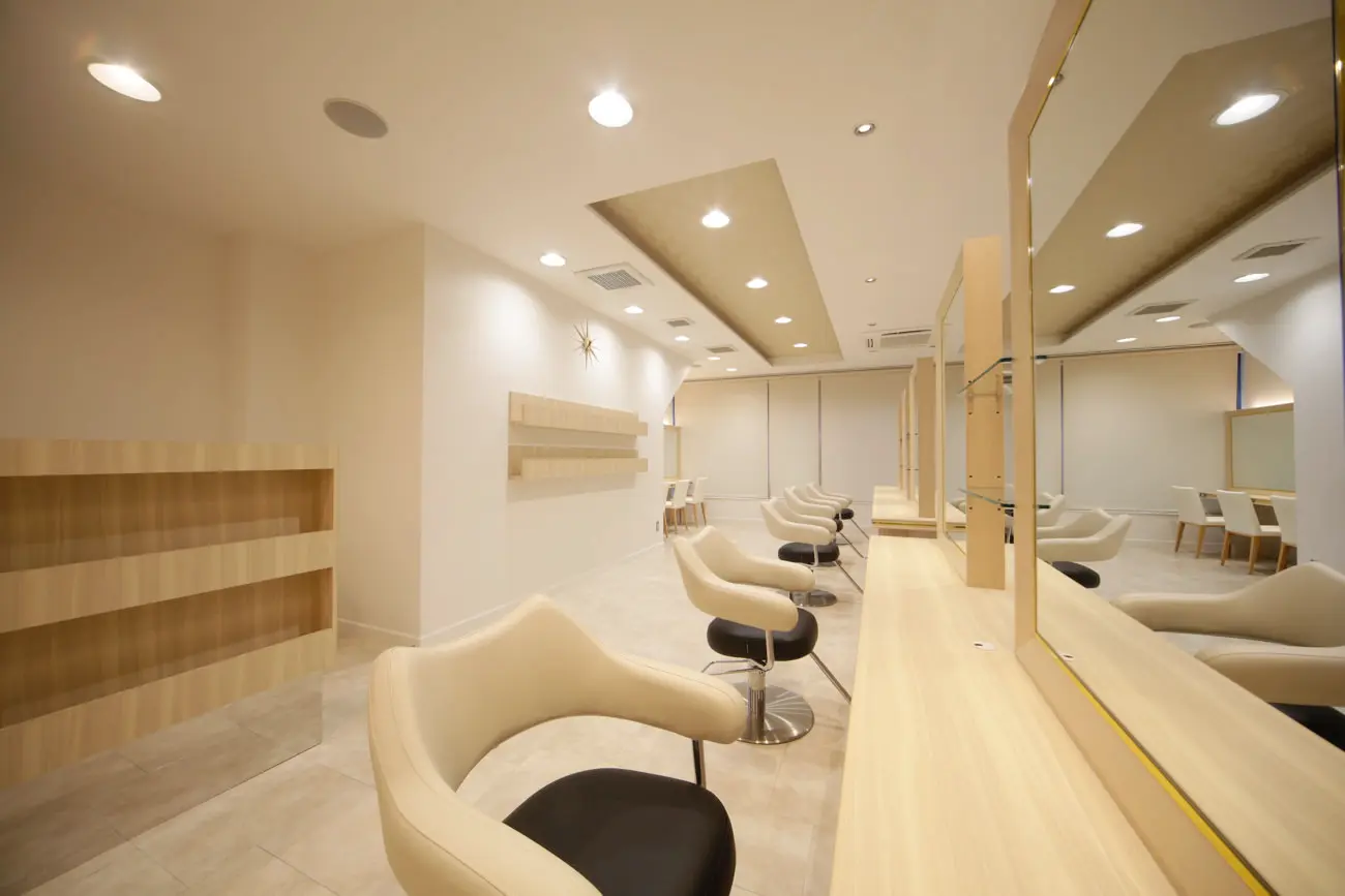 Ash　仙川店の内観・外観1