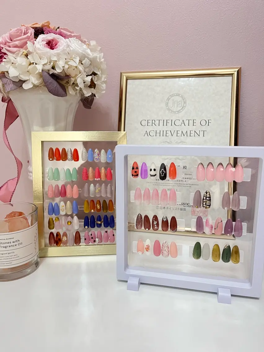 Luxy nailの内観・外観1