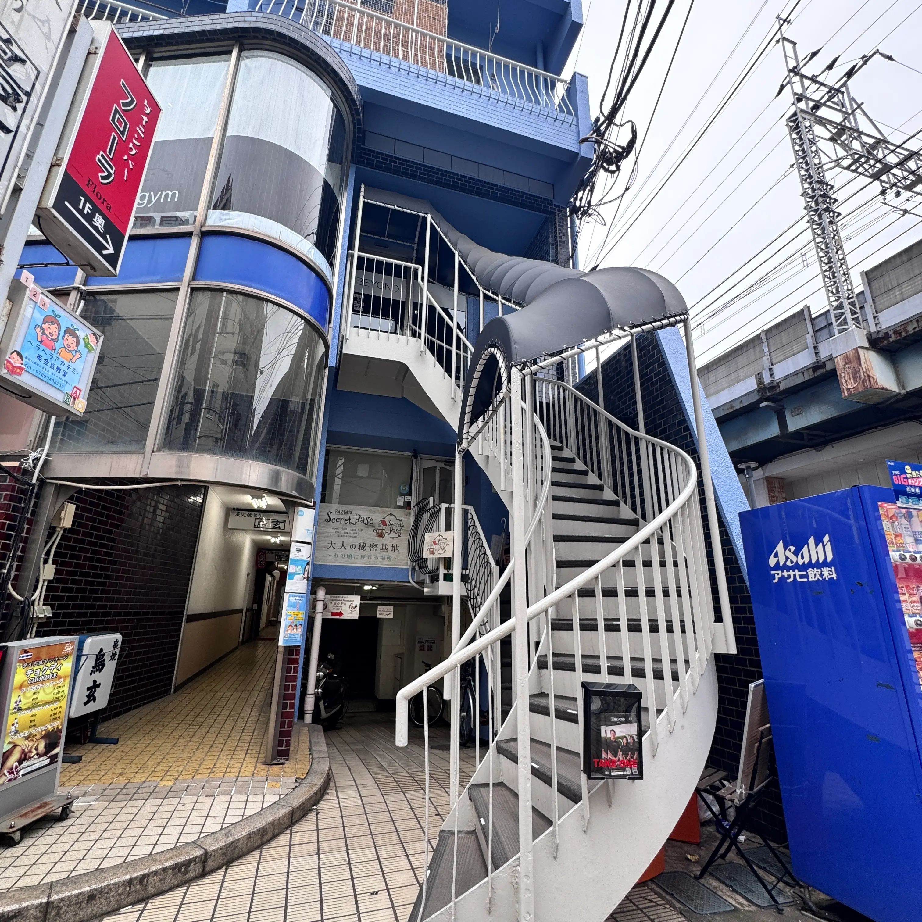 Rネイルサロン市川店の内観・外観1