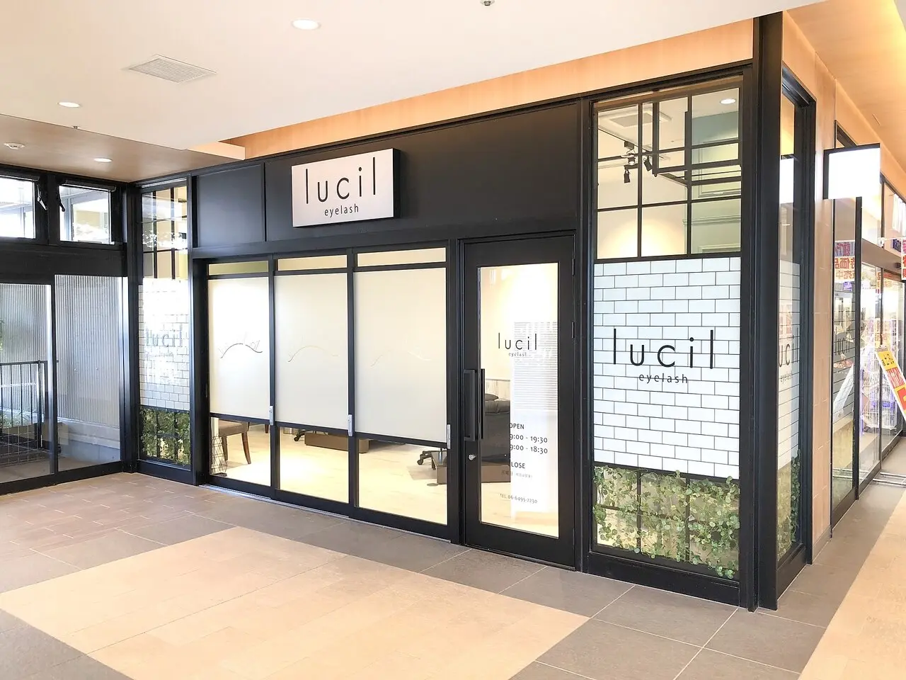 lucil eyelash ルシル VIERRＡ塚口店【まつ毛パーマ/マツエク/眉毛専門店】の内観・外観1