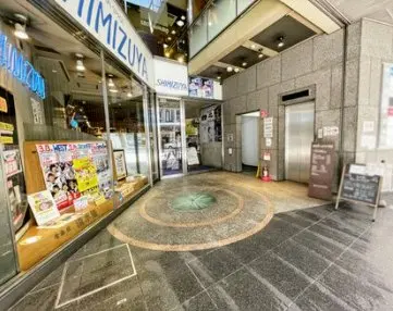 Heileebrow四条河原町店の内観・外観1