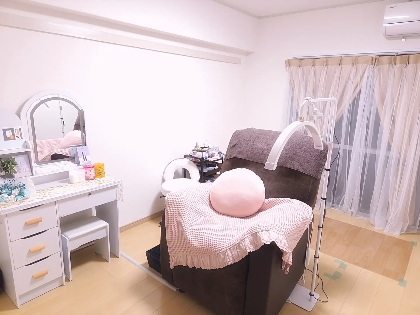 まつげ屋さんリリィアイの内観・外観2