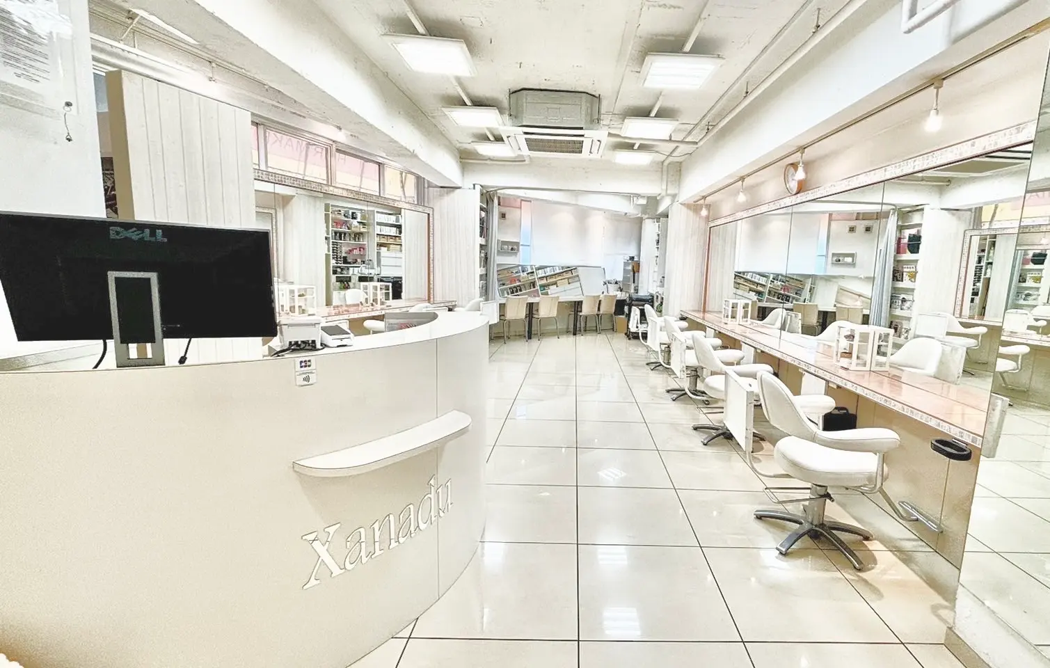 Xanadu巣鴨店の内観・外観1