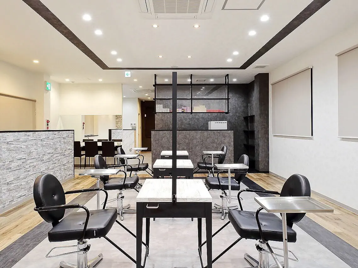PROGRESS 長町南店の内観・外観1
