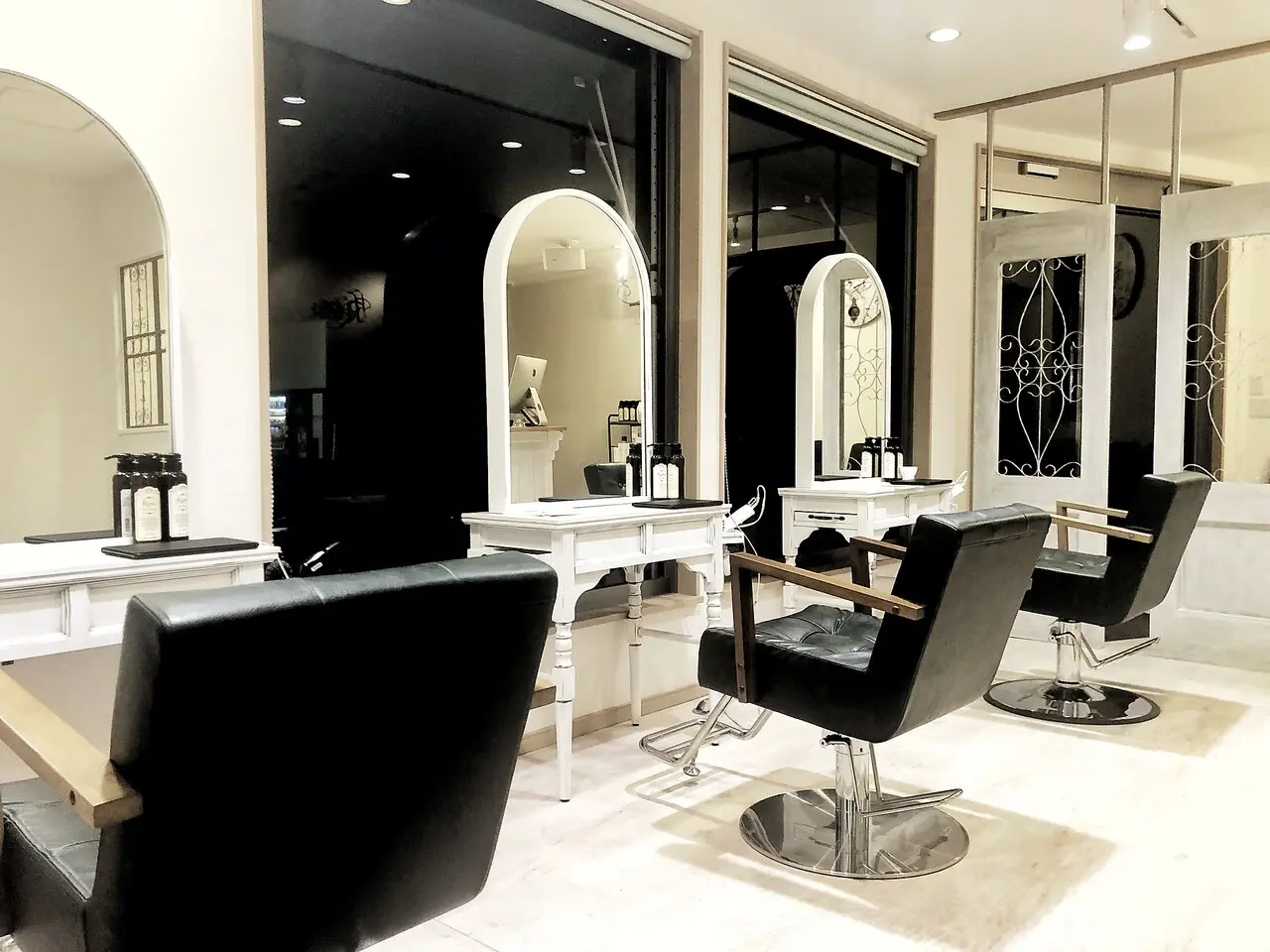 hair salon Rien 熊谷本店の内観・外観2
