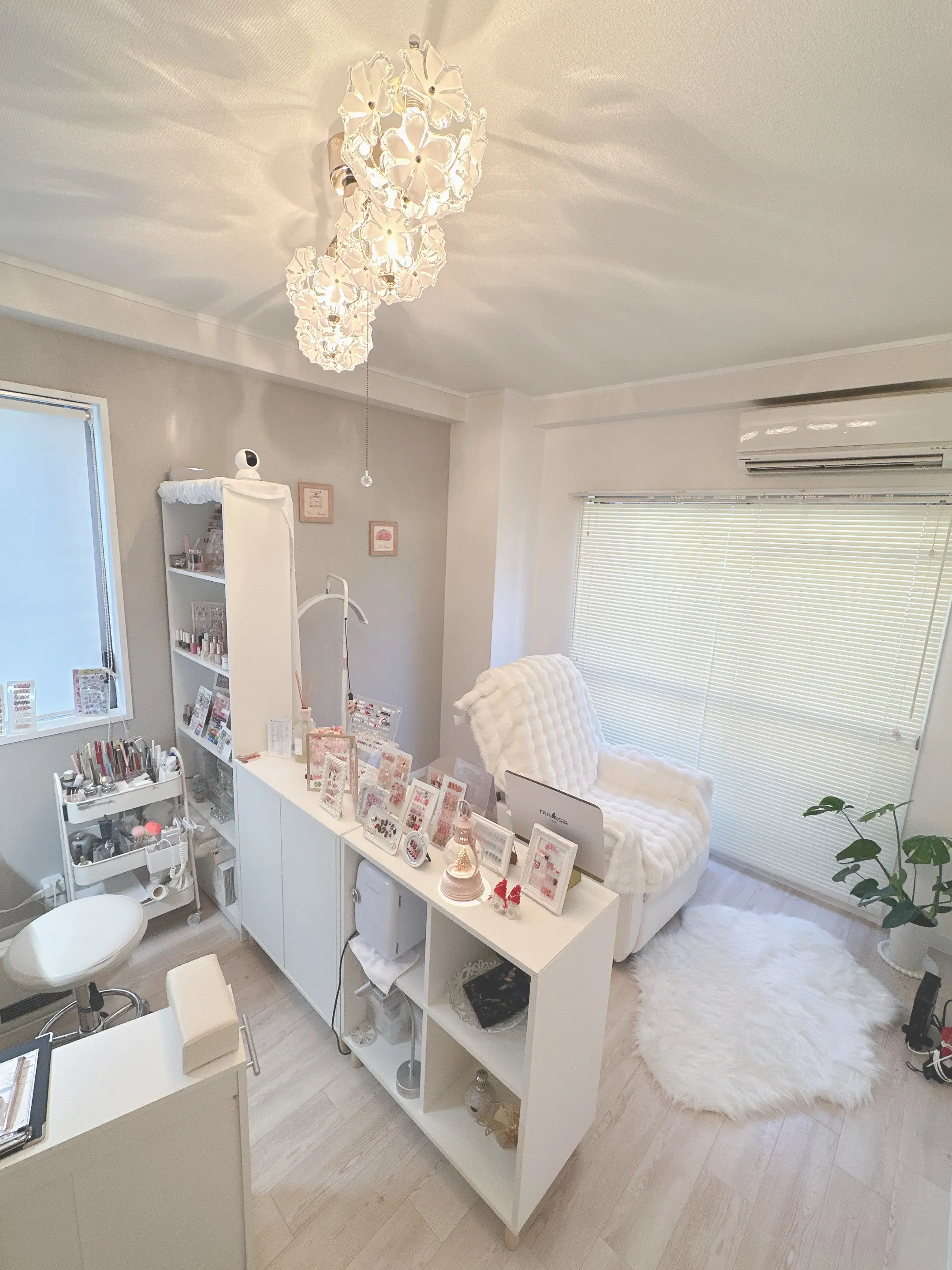 na2nails&eye ナツネイルズ&アイの内観・外観3