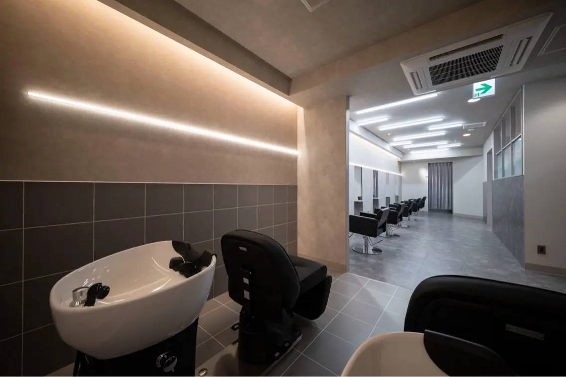 GiseL hair care cosmeshopビエラ博多テラス 店の内観・外観2