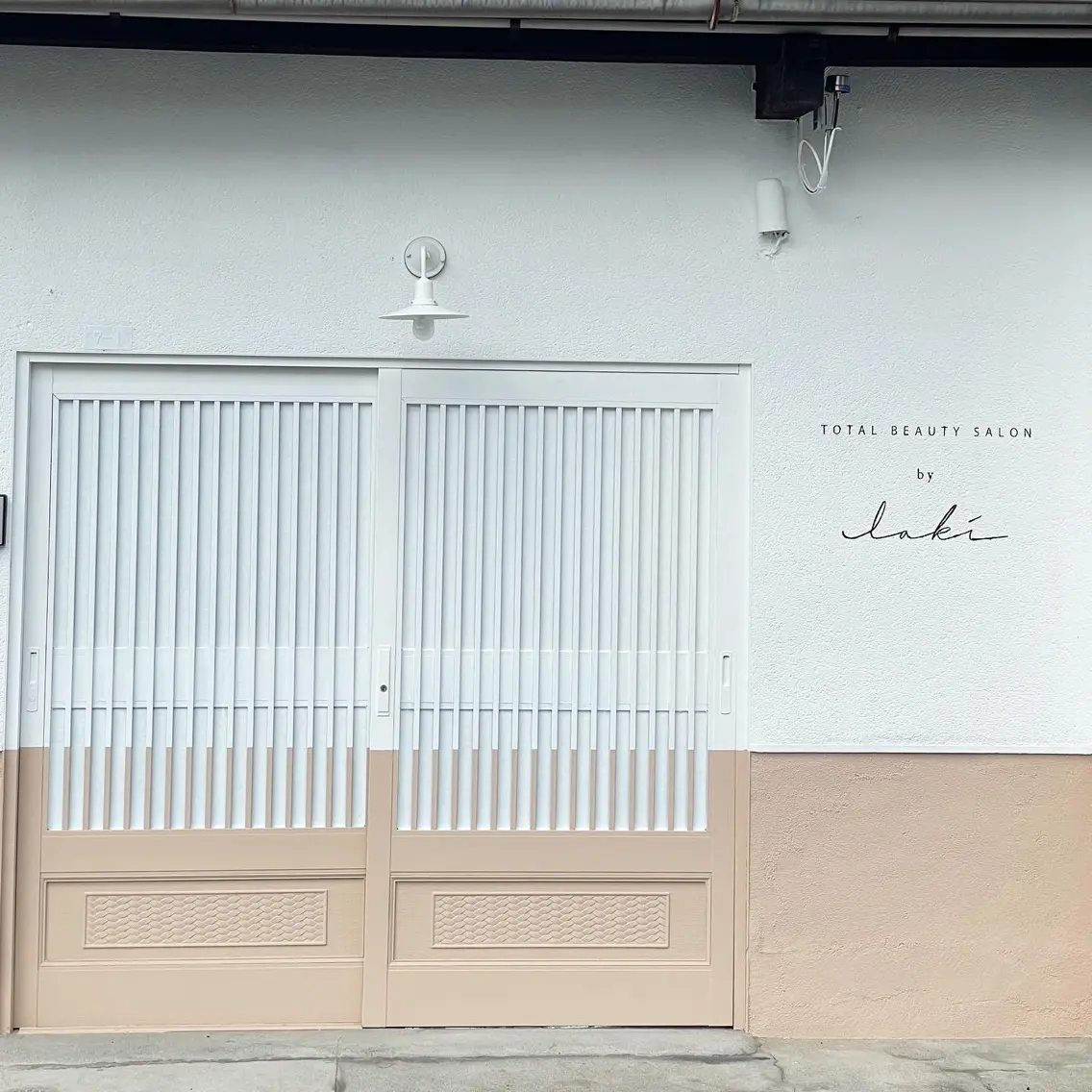 by laki total beauty salonの内観・外観2