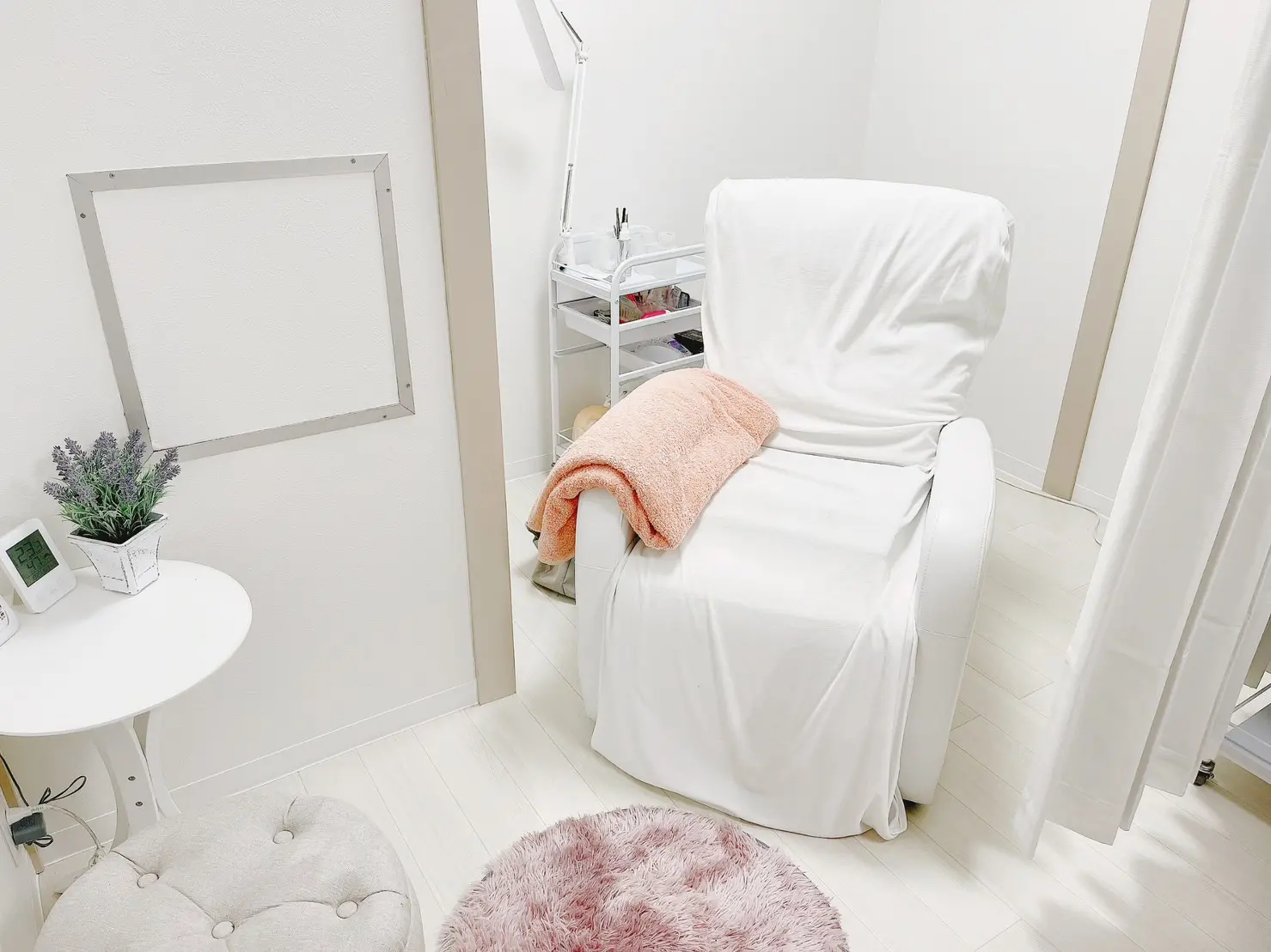 eyelash salon Anela北千住店の内観・外観1