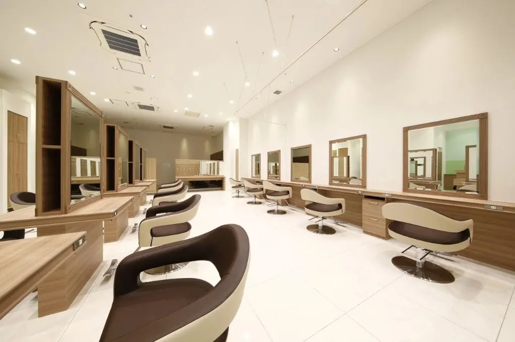Ash 立川店の内観・外観2