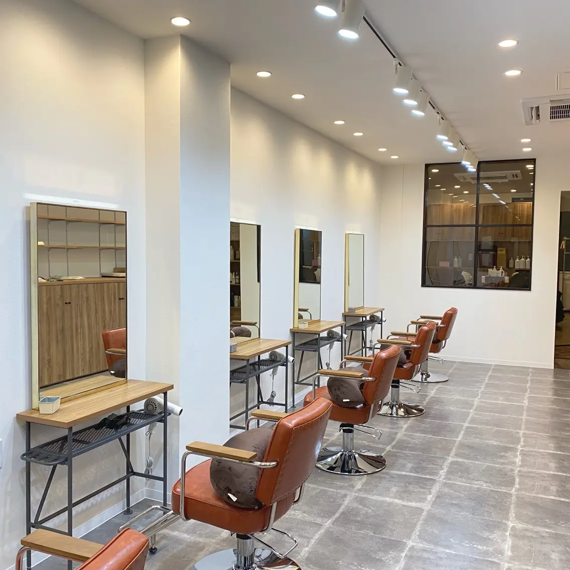 miiro hair salonの内観・外観1