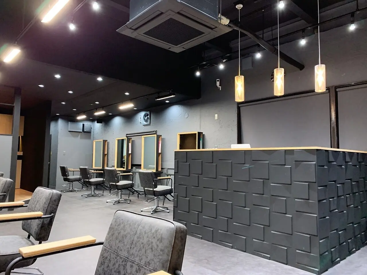 Agu hair rojet 松本桐店【アグ ヘアー ロジェット】の内観・外観2