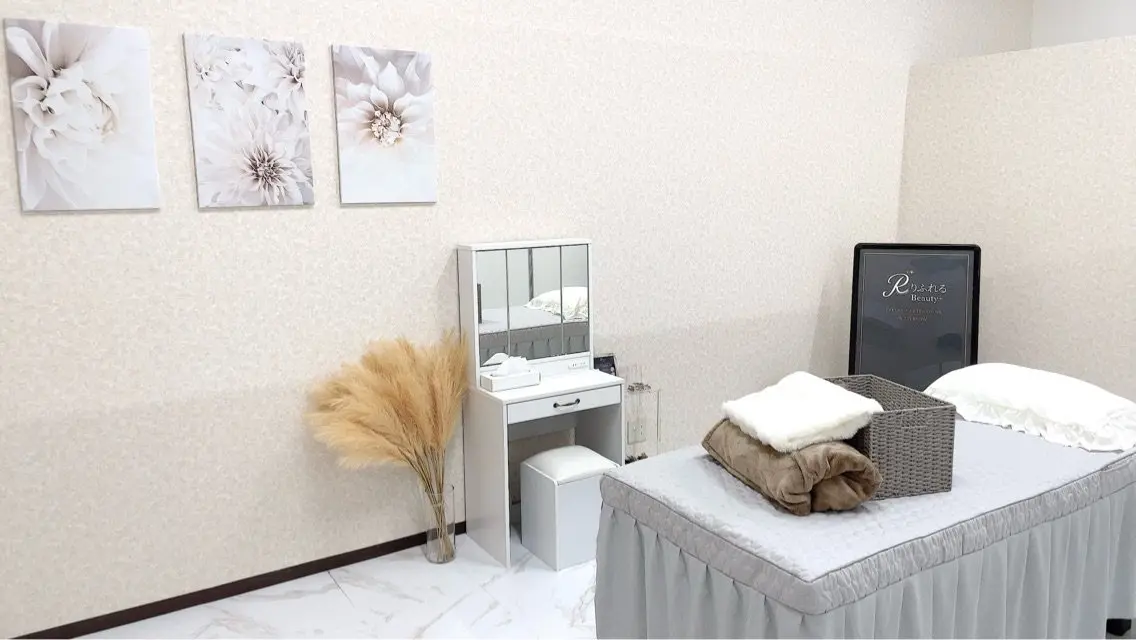 りふれるBeauty＋ 栗東店の内観・外観1
