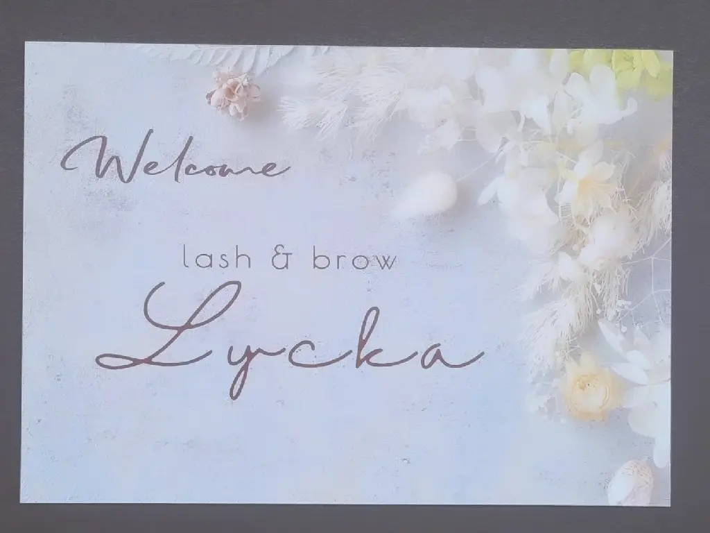 lash & brow Lyckaの内観・外観3