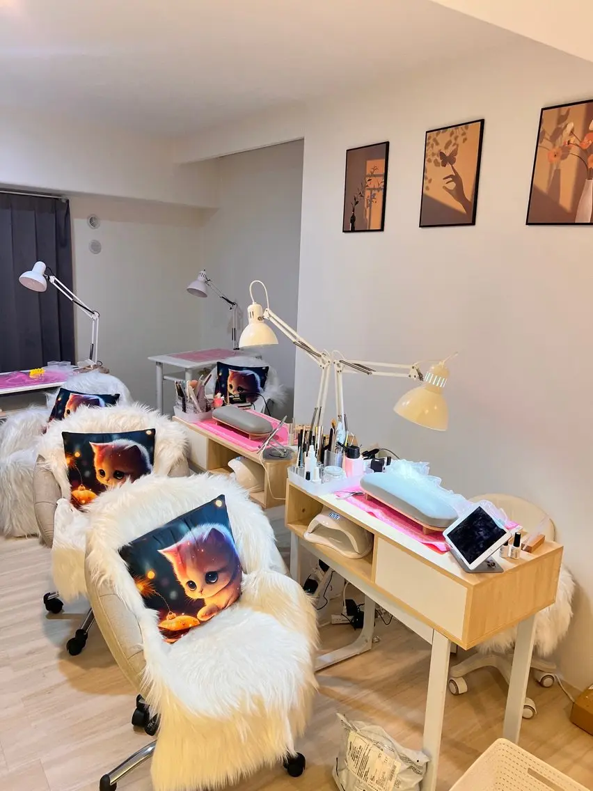 MyGirl nailsalon池袋の内観・外観1