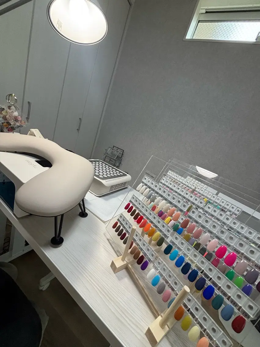 nail salon tieluの内観・外観1
