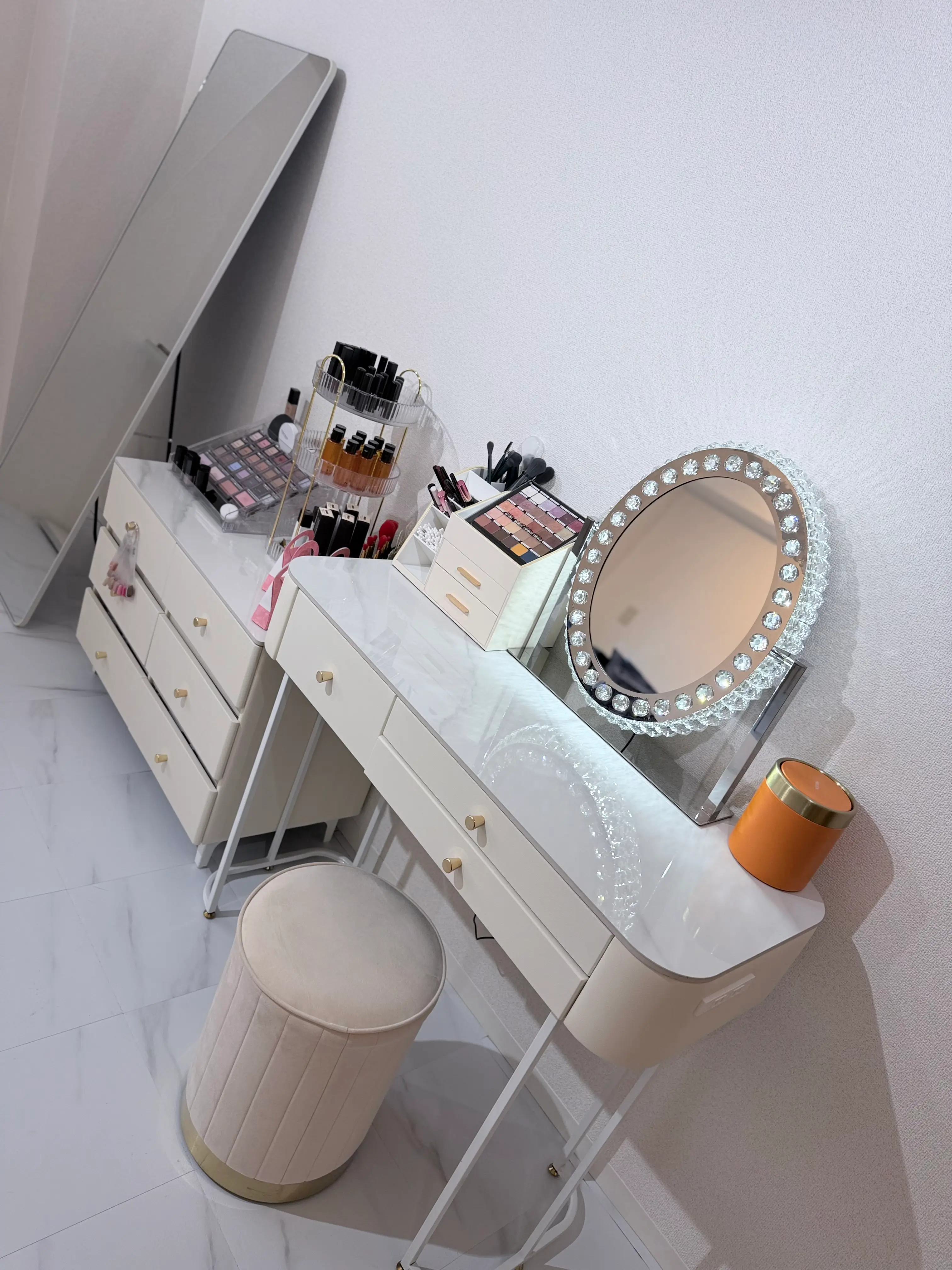 AOI BEAUTY CAREの内観・外観1