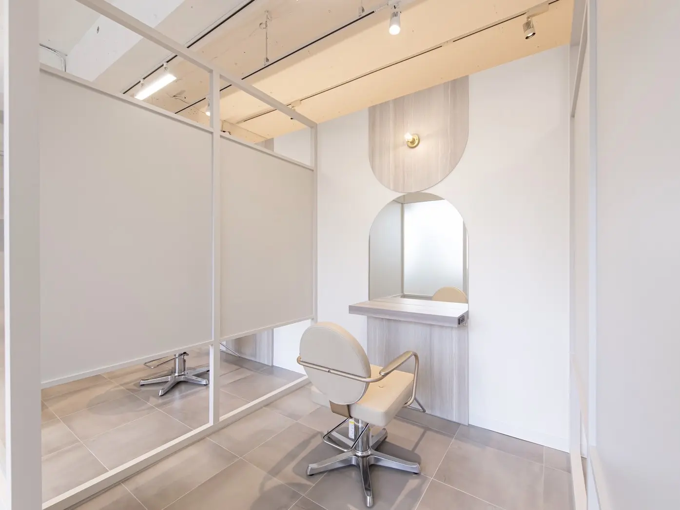 Eleanor  spa＆treatment 仙台店の内観・外観1