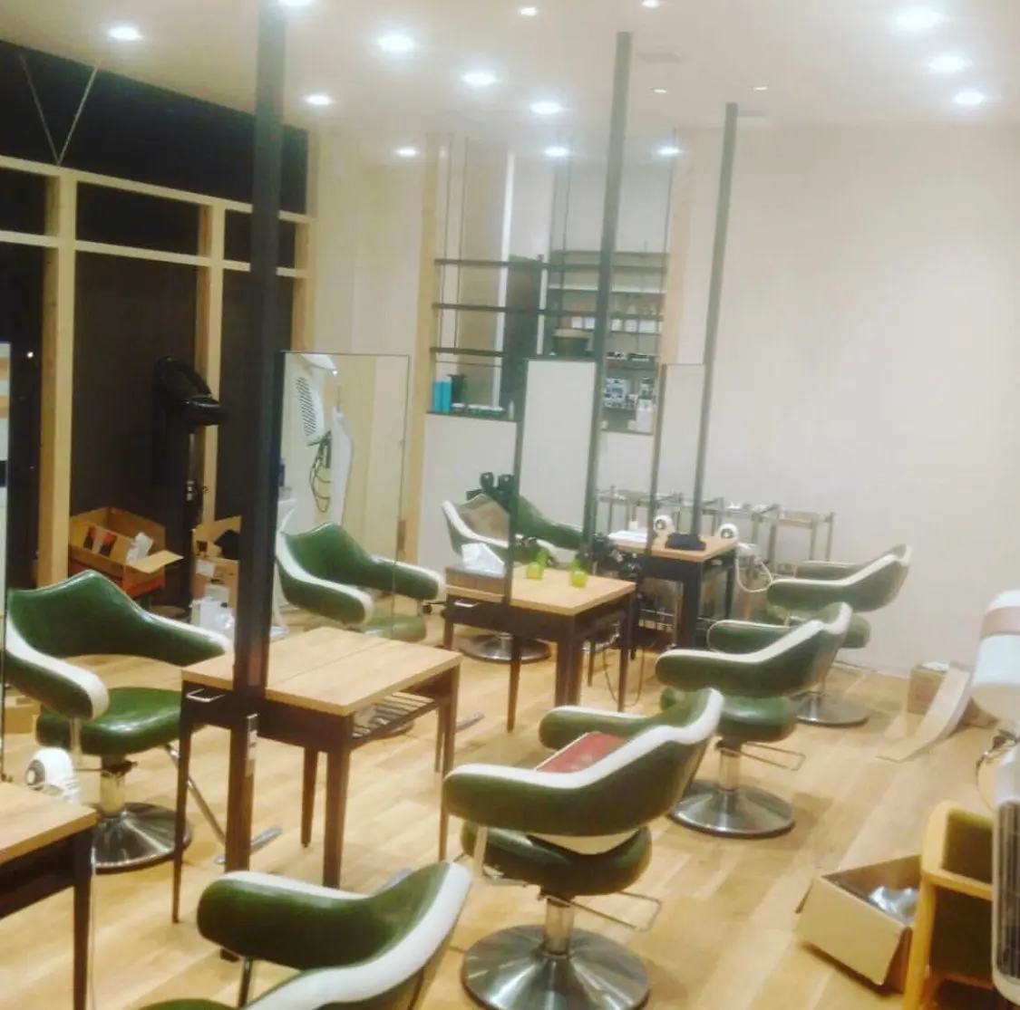 PROGRESS　守谷店の内観・外観2