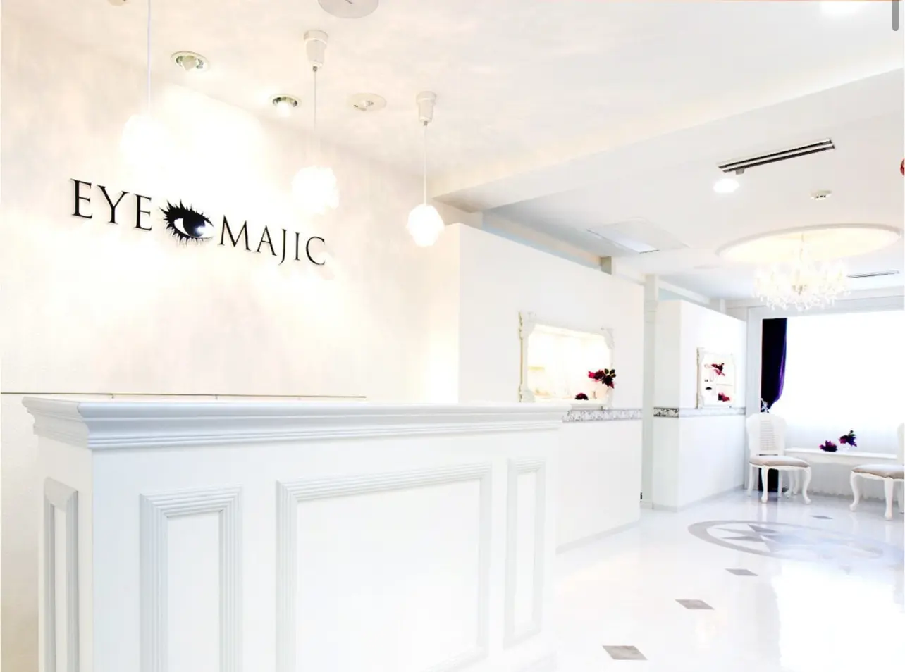 EYEMAJIC銀座店の内観・外観1