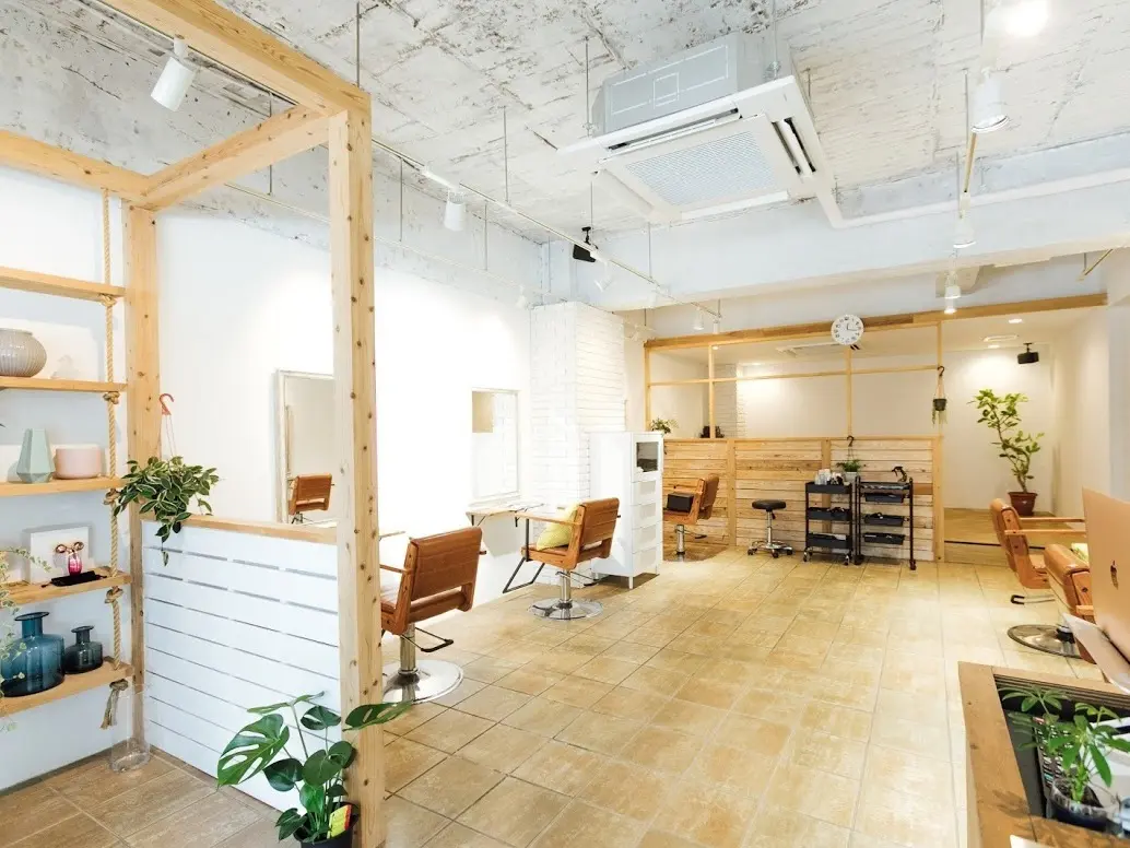 Hair Salon Mimosa Worksの内観・外観1