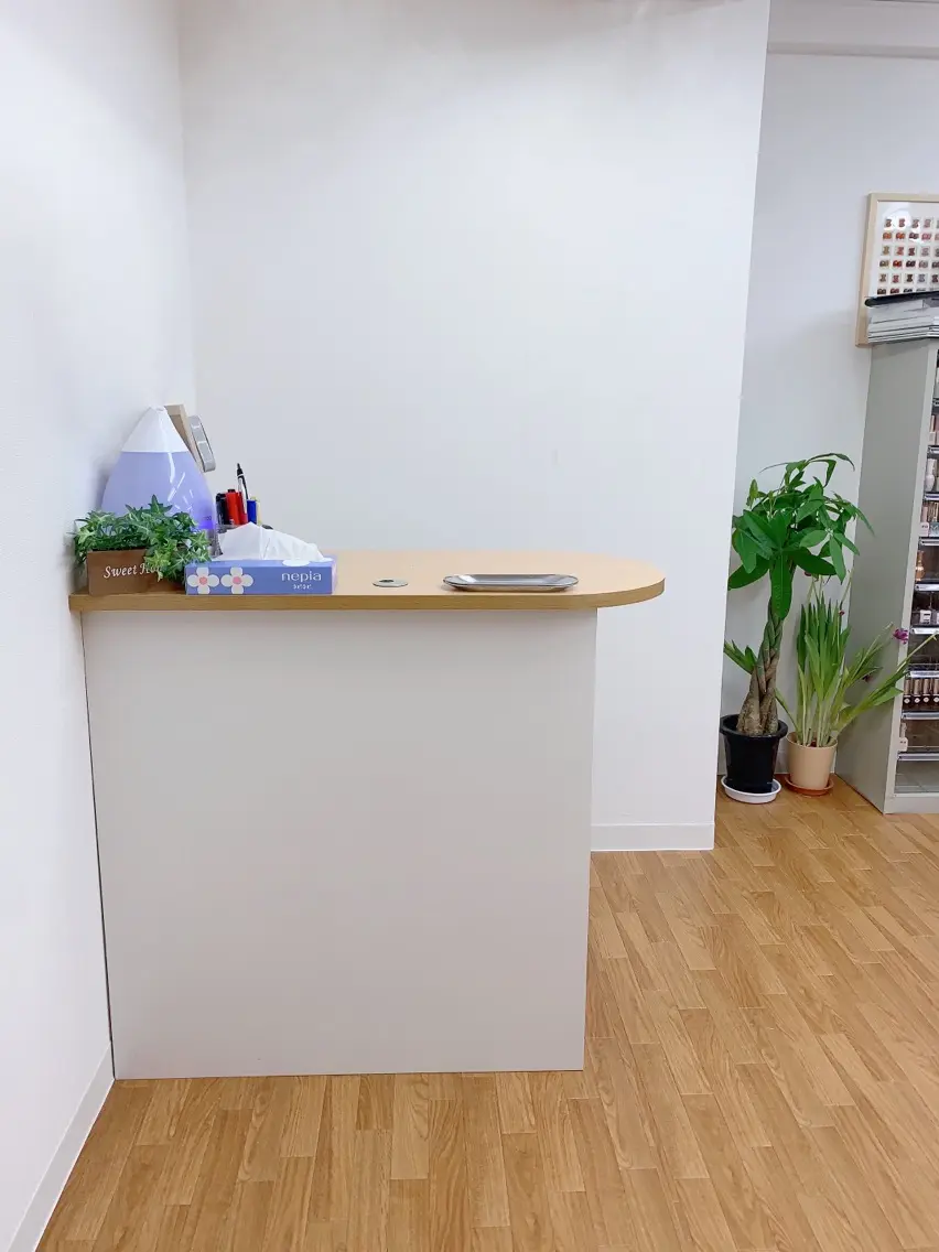 HEYの内観・外観1